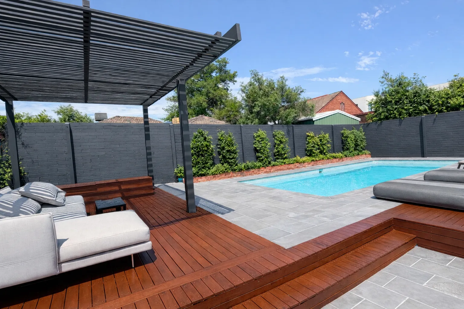 Caulfield South Decking Pool
