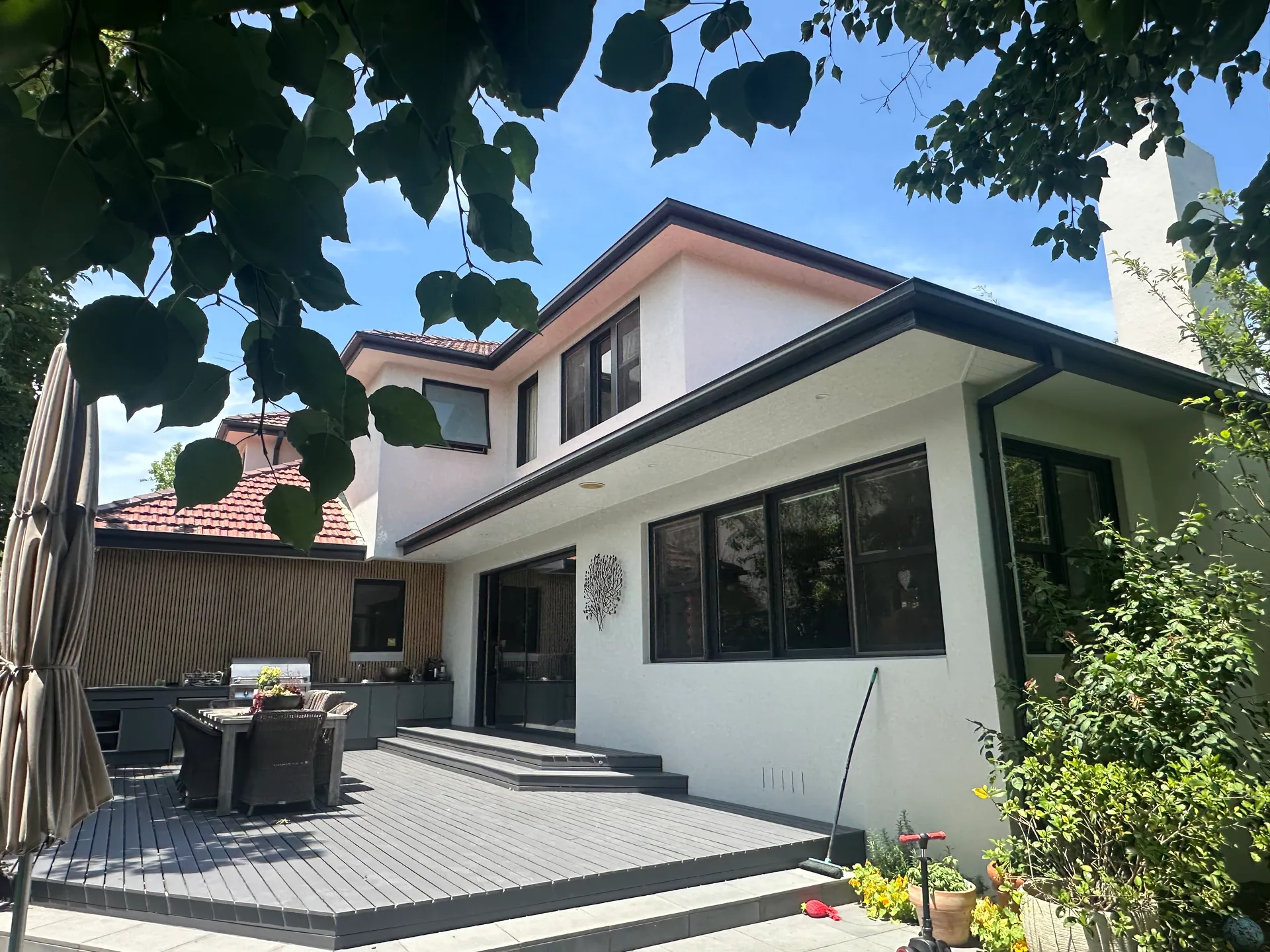 Cover for Top-Quality Exterior Home Painting Services in Melbourne